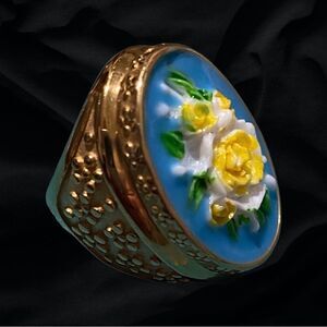New Stainless Steel Floral Cameo Ring size 7